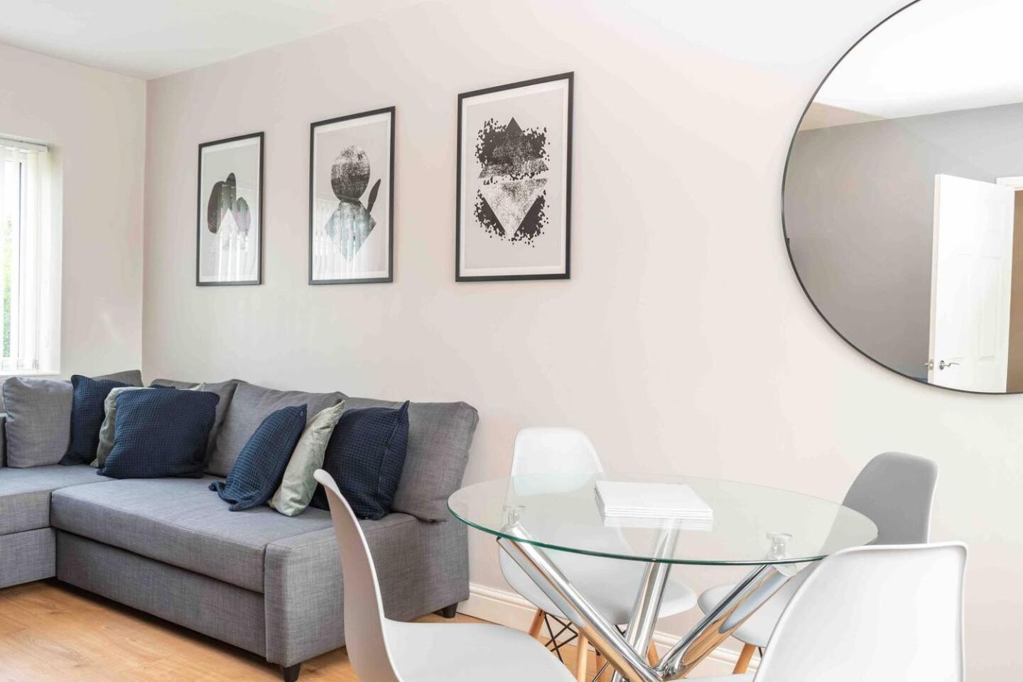 Comfortable And Convenient 3 Bedroom House With Parking Handsworth Exterior foto
